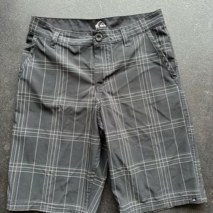 Quicksilver Hybrid shorts, size 14